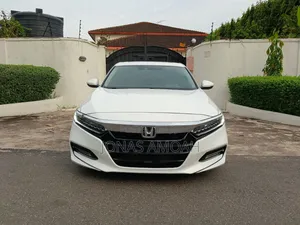 Honda Accord 2019 White