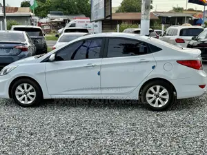 Hyundai Accent SE Sedan 2016 White