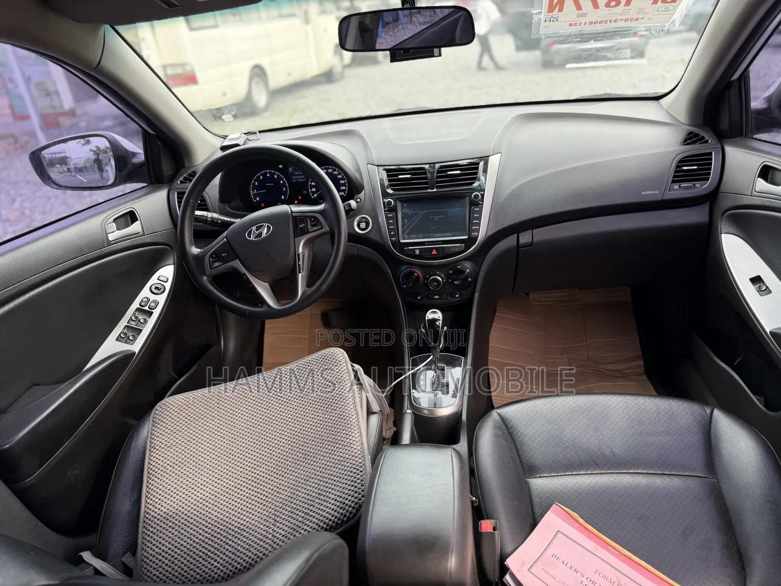 Hyundai Accent SE Sedan 2016 White