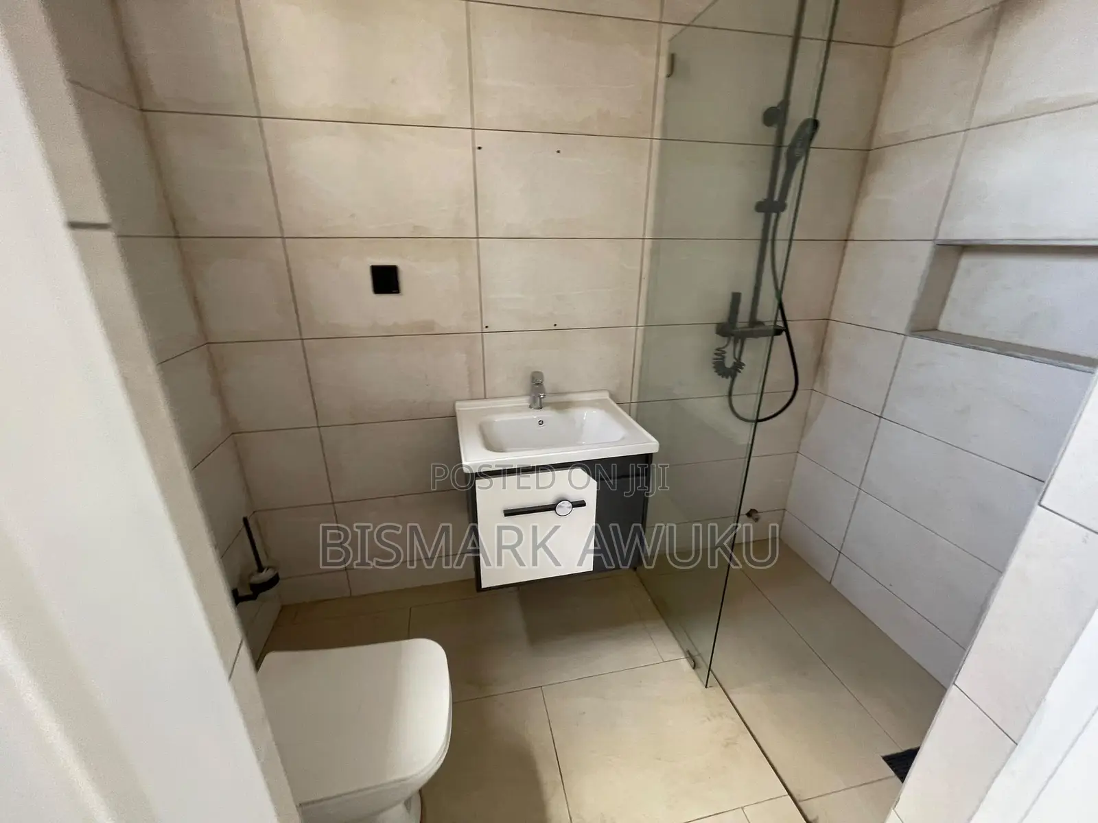 4bdrm House in East Legon for rent