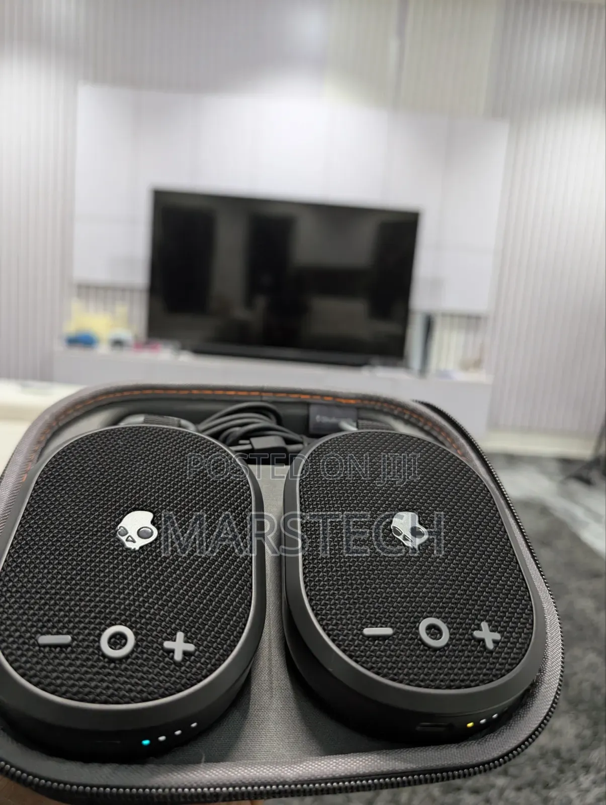 Dual Set Skullcandy Kilo Portable Speakers
