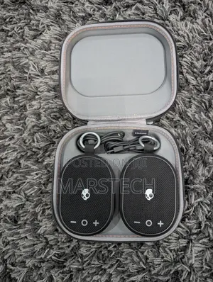 Dual Set Skullcandy Kilo Portable Speakers