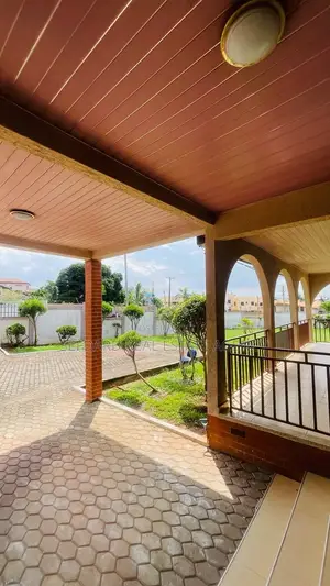 6bdrm House in Sefdard Properties, North Legon for rent