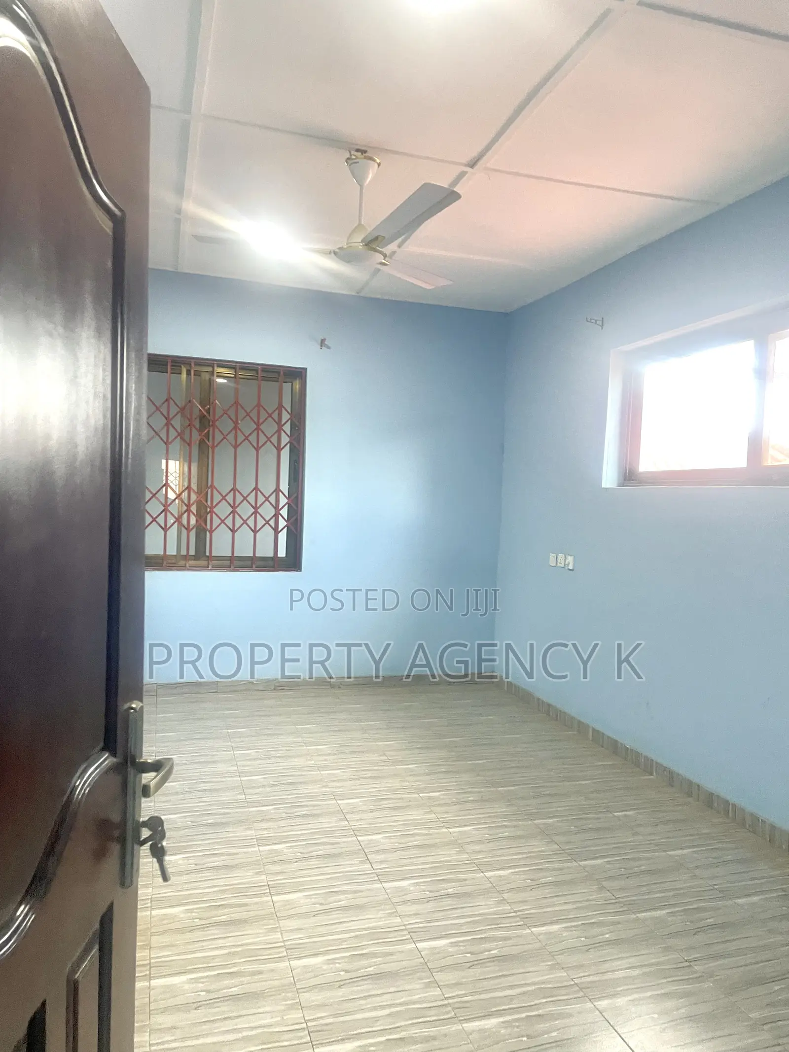 4bdrm Apartment in Avl Props, Old Barrier for rent