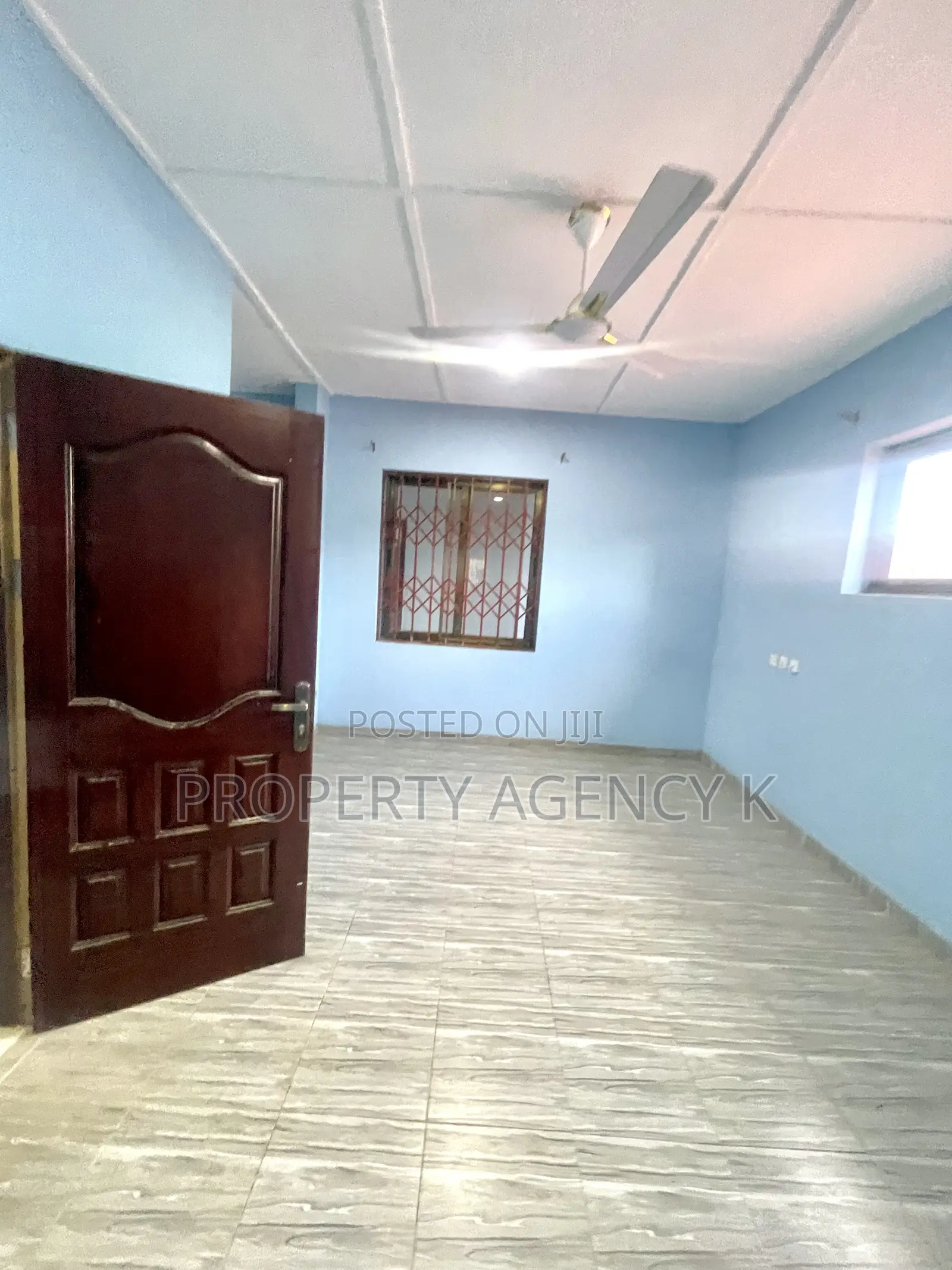 4bdrm Apartment in Avl Props, Old Barrier for rent