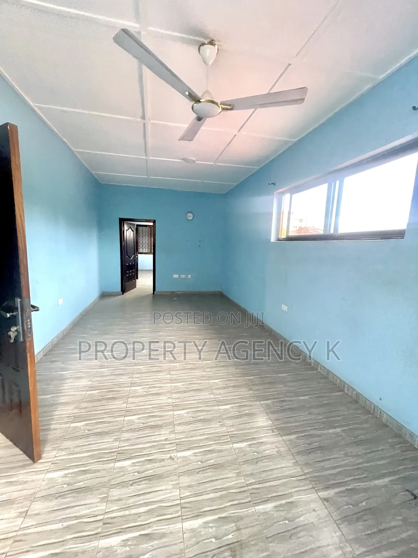 4bdrm Apartment in Avl Props, Old Barrier for rent