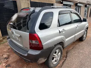 Kia Sportage 2.0 4x4 2007 Gray