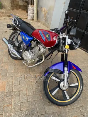 Royal RY125 2025 Red