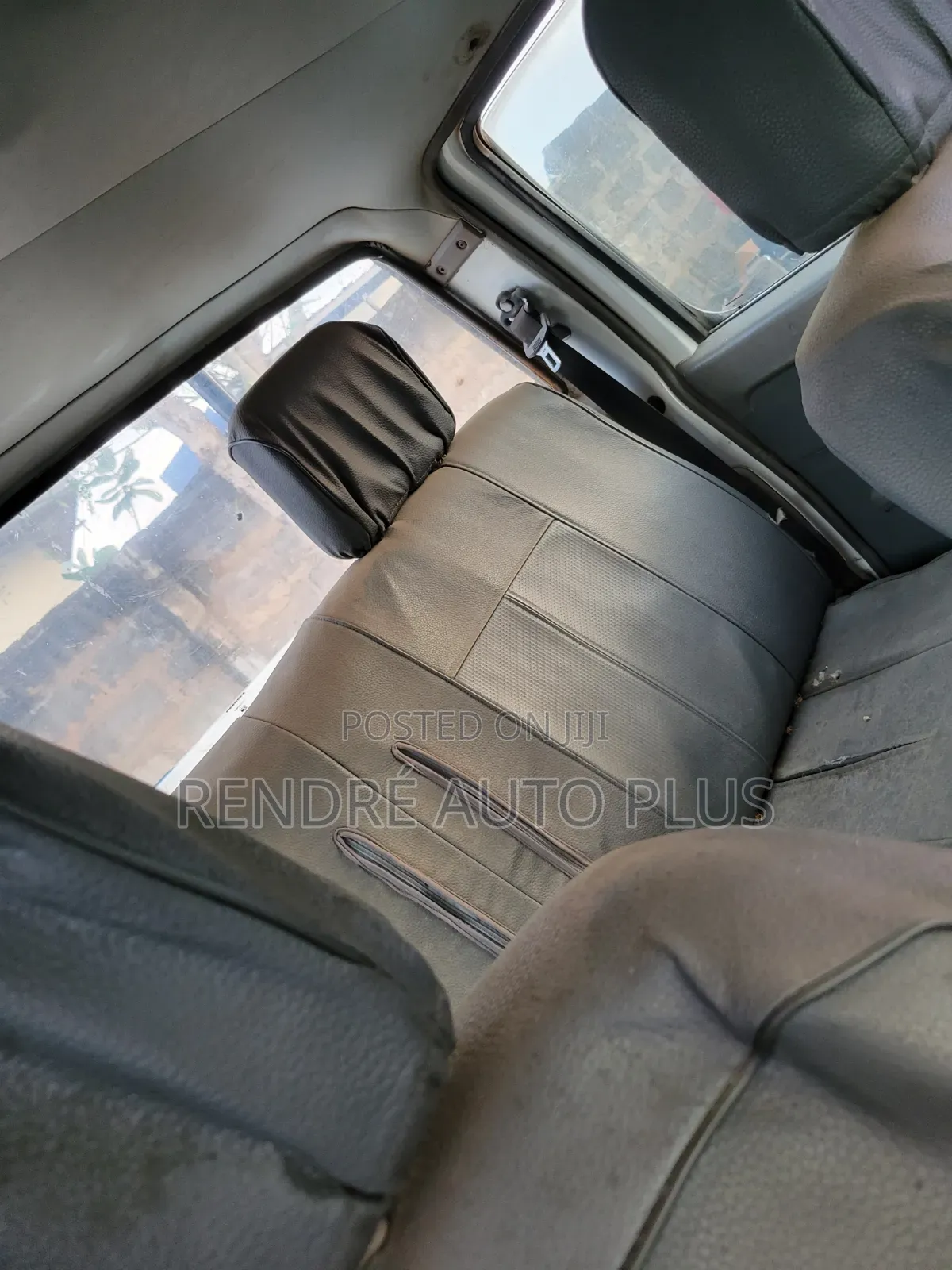 Nissan Hardbody 2008 White