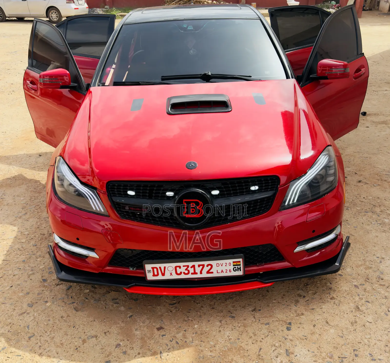 Mercedes-Benz C250 2014 Red