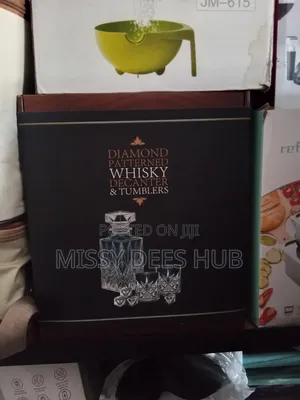 Diamond Patterned Whisky Decanter and Tumblers