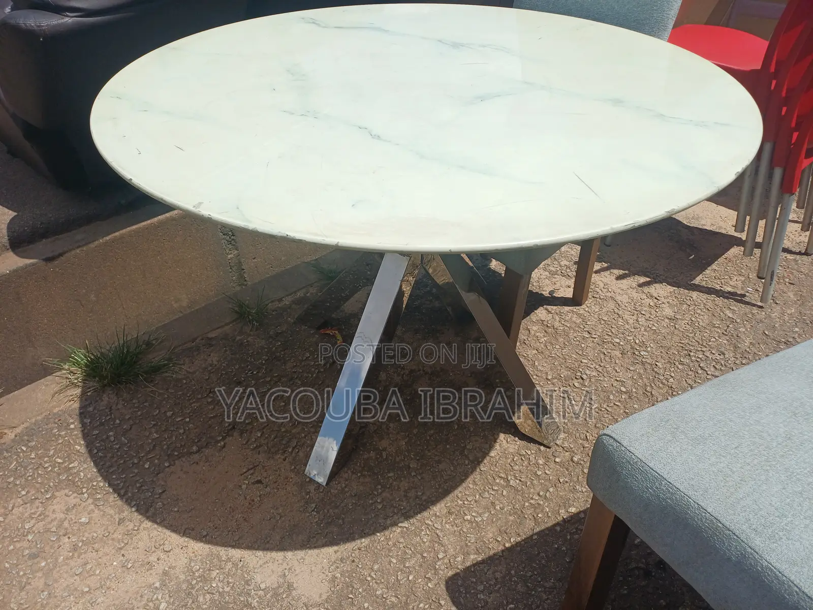 Dinning Table