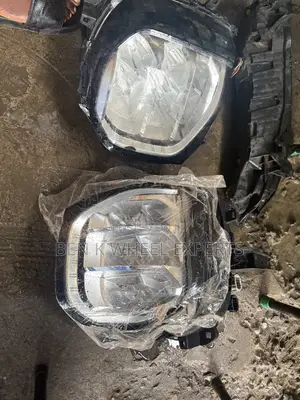Mitsubishi Outlander 2023-25 Headlight 1