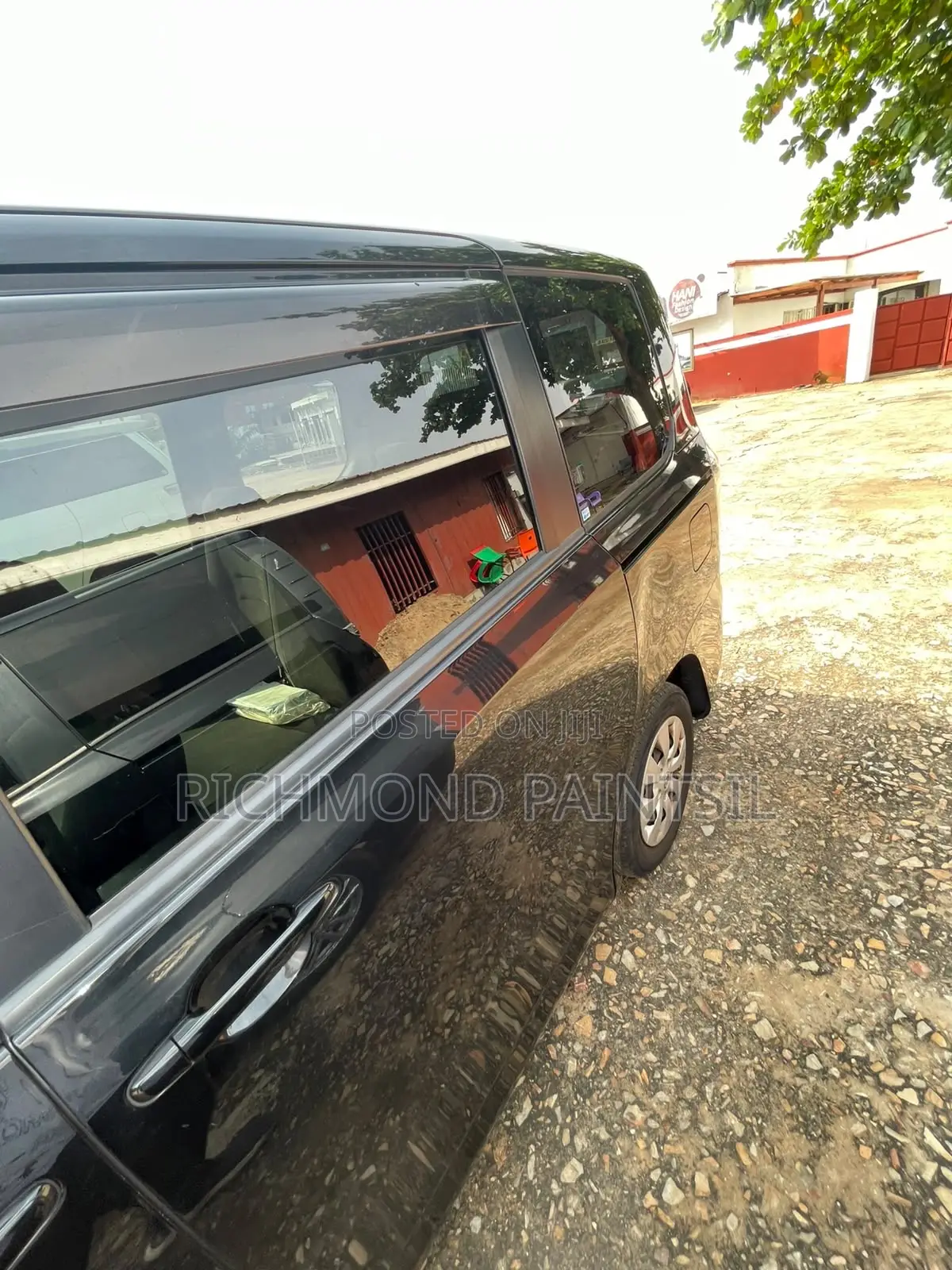 Toyota Voxy 2013 Black