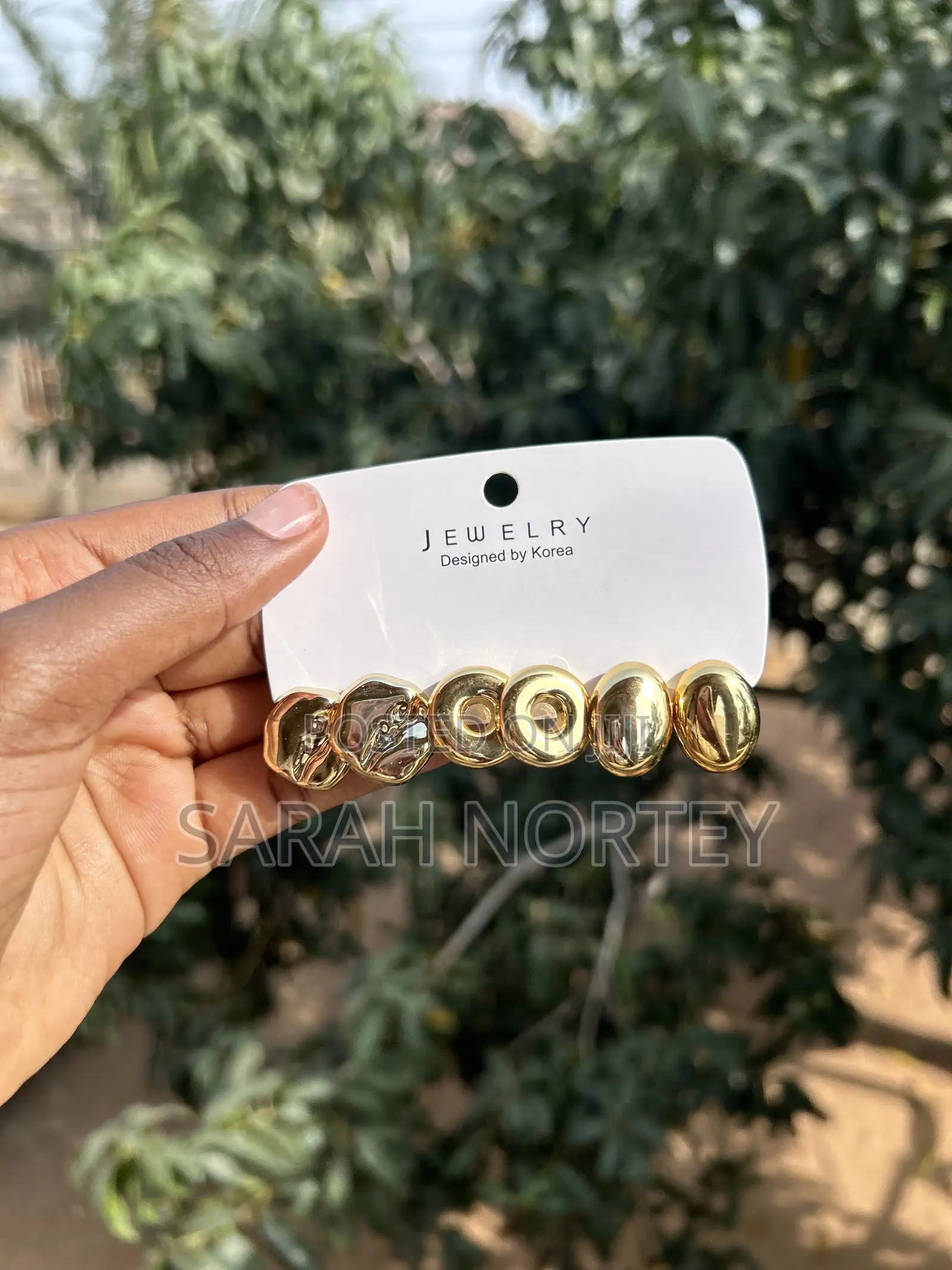 Quality and Affordable Bags and Jewelry