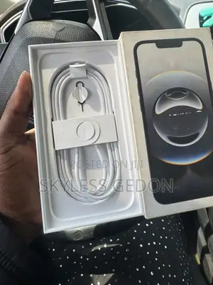 Apple iPhone 16e 128 GB Black