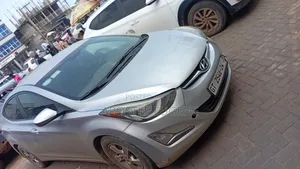 Hyundai Elantra SE 4dr Sedan (1.8L 4cyl 6A) 2014 Silver