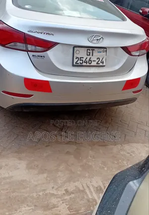 Hyundai Elantra SE 4dr Sedan (1.8L 4cyl 6A) 2014 Silver