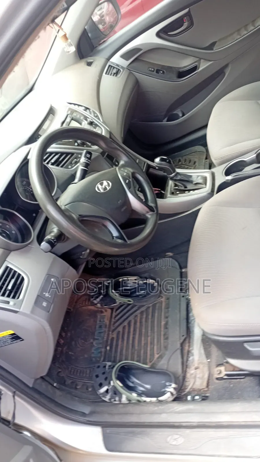 Hyundai Elantra SE 4dr Sedan (1.8L 4cyl 6A) 2014 Silver