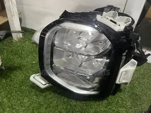 Mitsubishi Outlander 2022-2025 Headlights Original