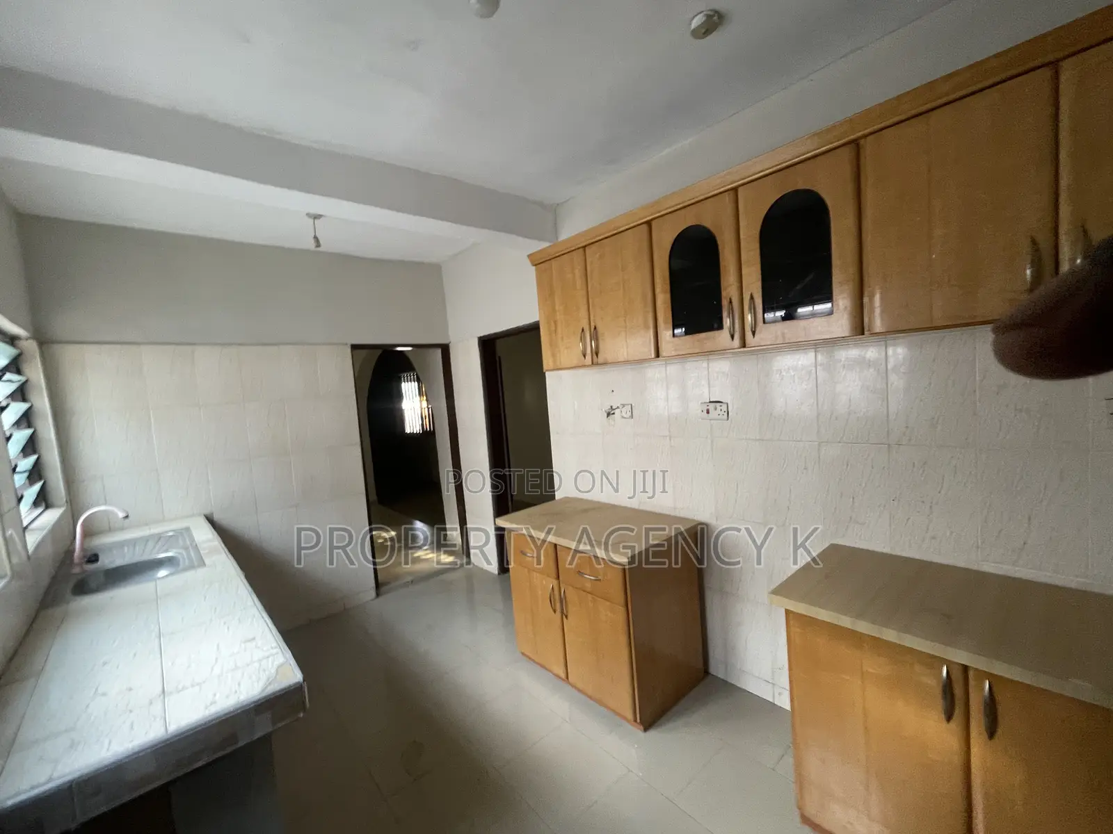 4bdrm House in J Properties, Old Barrier for rent