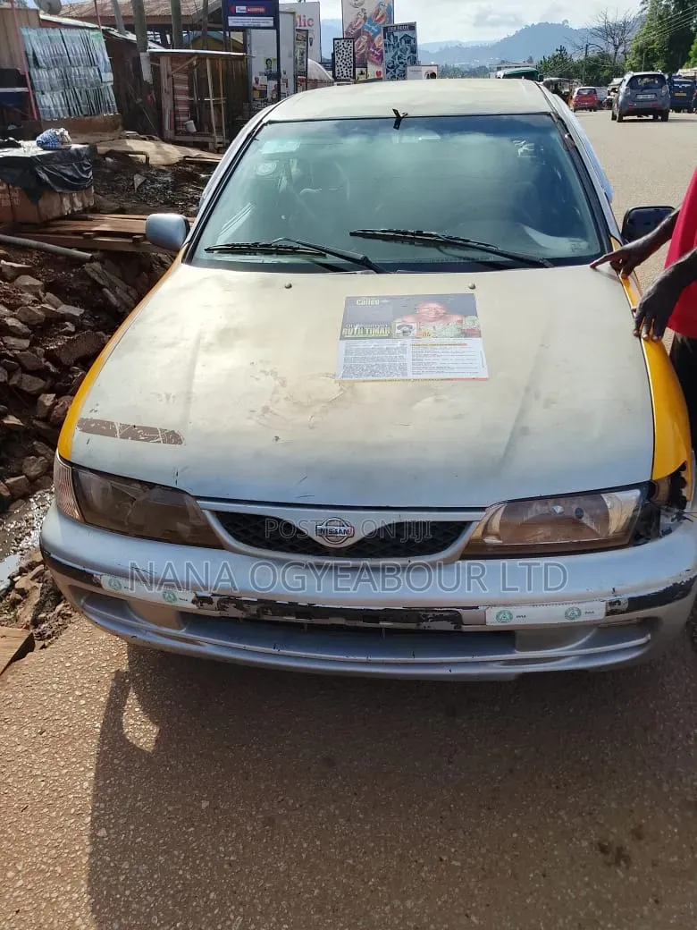 Nissan Almera 1.6 Comfort 2008 Silver