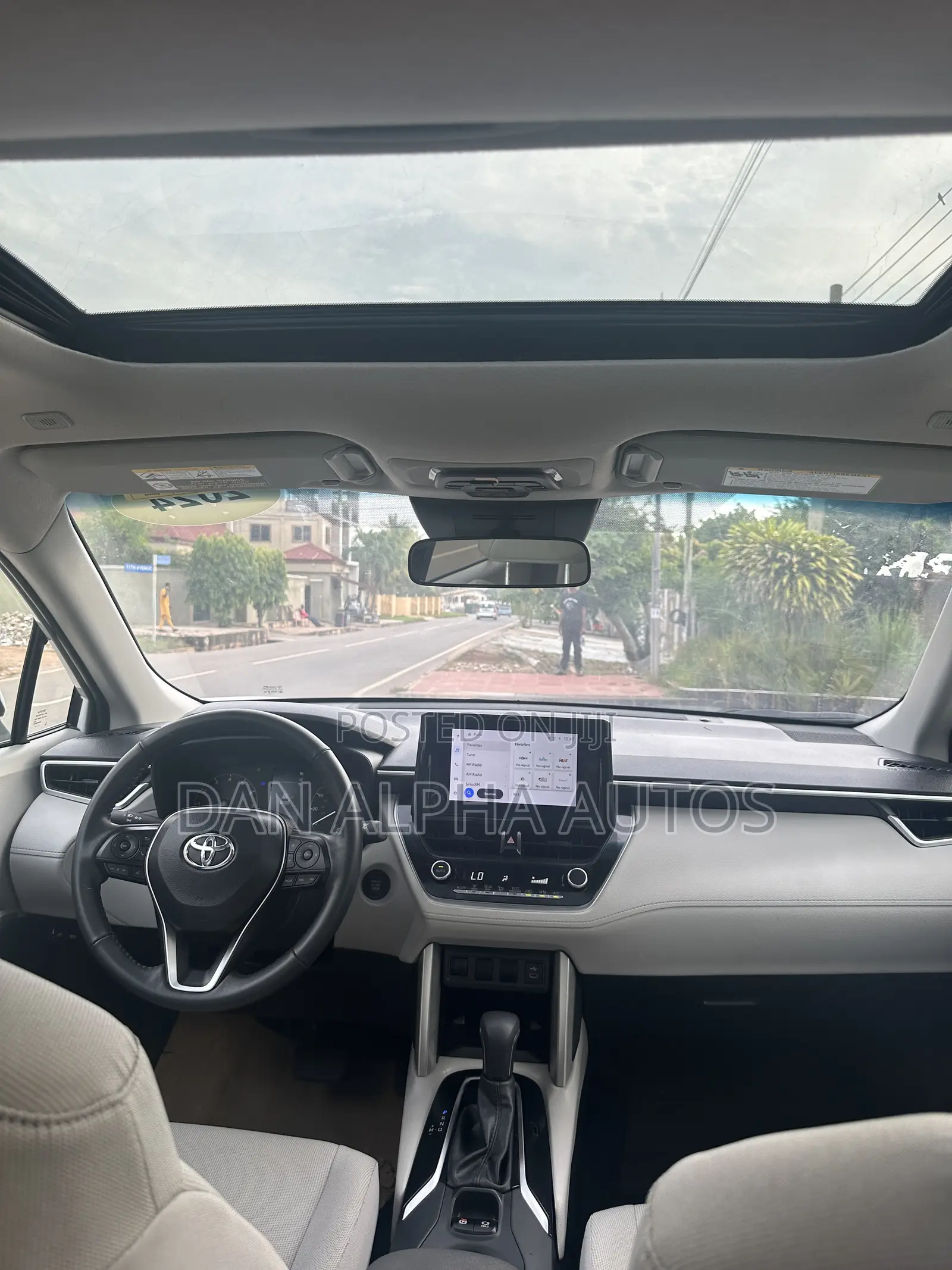 Toyota Corolla Cross 2024 White