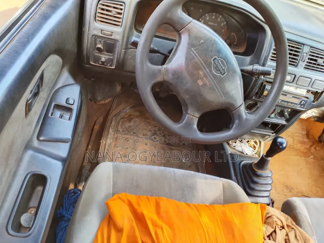 Nissan Almera 1.6 Comfort 2008 Silver