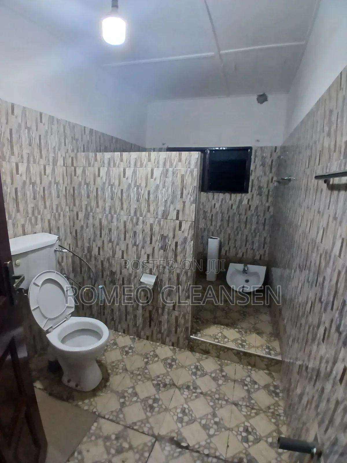 1bdrm Apartment in Atonsu Aputuogya, Kumasi Metropolitan for rent