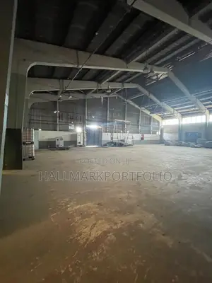 2500 Meter Square Warehouse Tema Industrial Area