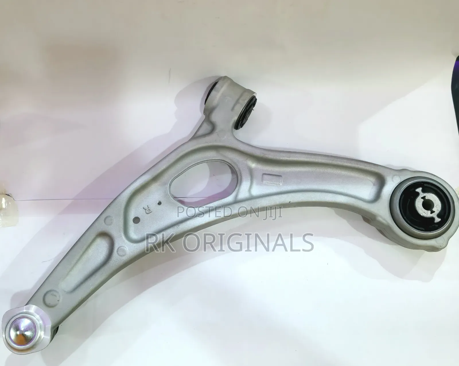 Escape/Bronco 2020-2025 Motorcraft Lower Arms Pair From Usa
