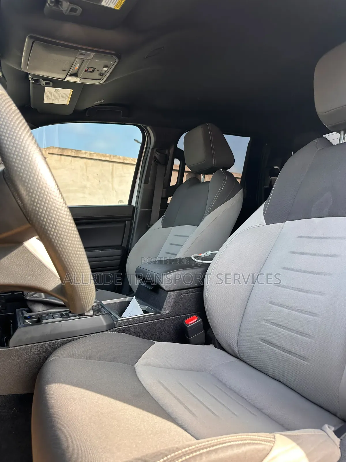 Toyota Tacoma 2024 White