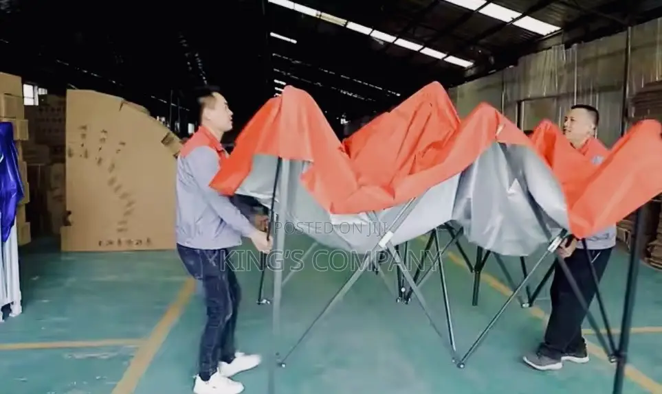 10x10ft Foldable Tent/Canopies
