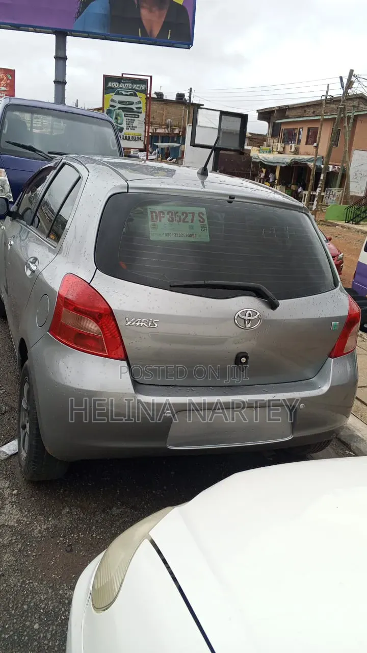 Toyota Corolla Altis 2009 Gray