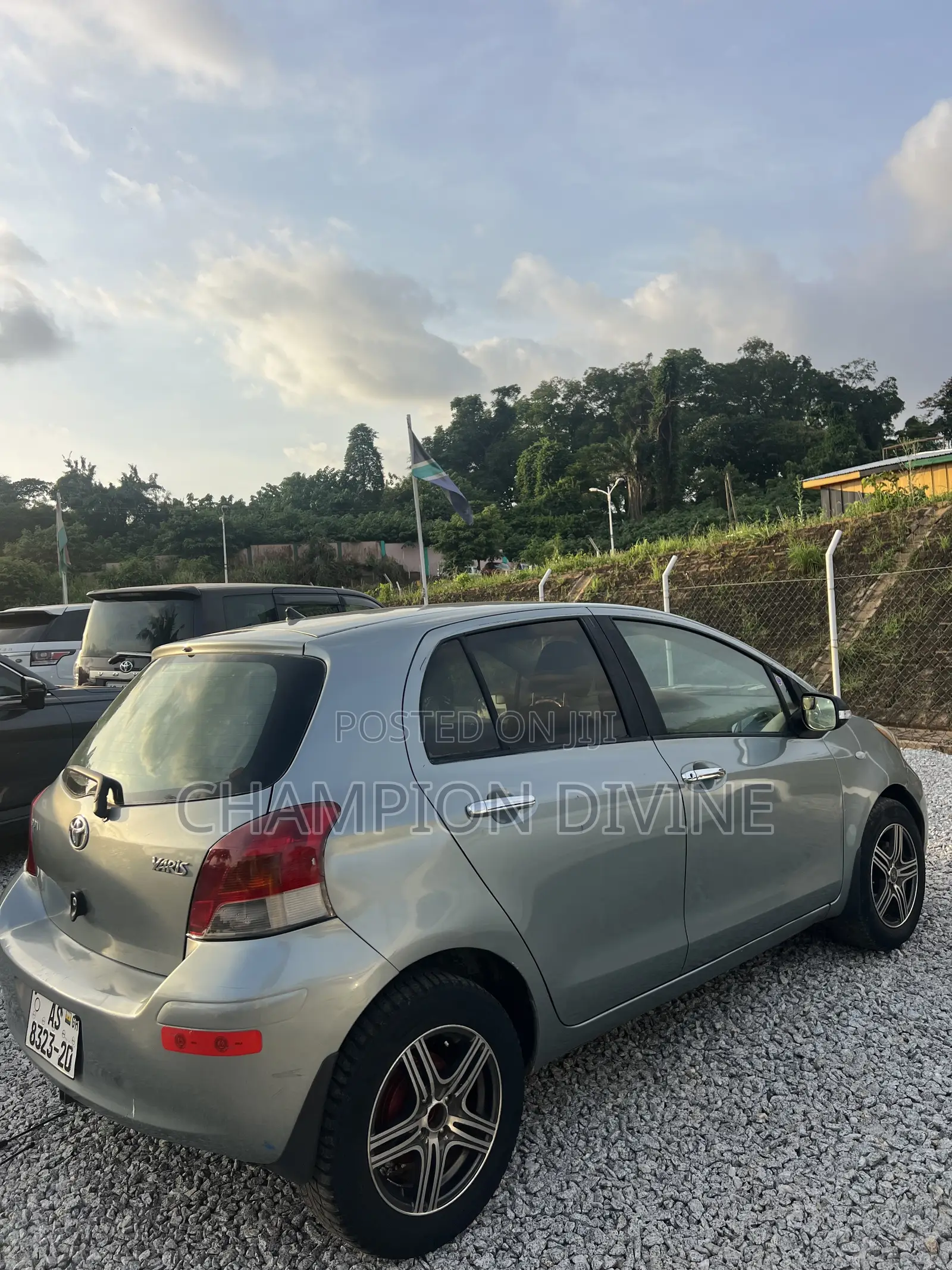 Toyota Yaris 2011