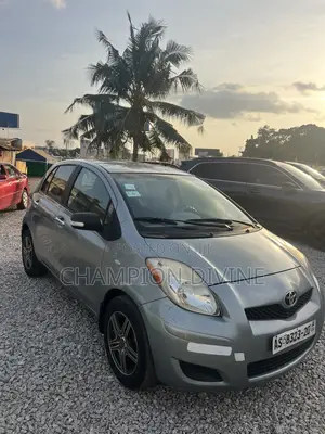 Toyota Yaris 2011