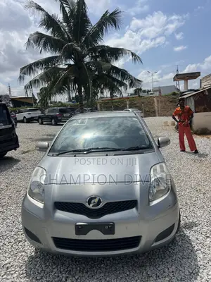 Toyota Vitz 2010