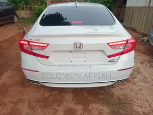 Honda Accord 2019 White