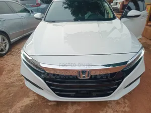 Honda Accord 2019 White
