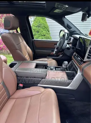 Toyota Tundra 1794 Edition CrewMax 6.5' Bed 2024 Blue
