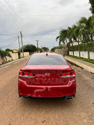 Hyundai Sonata 2019 Red