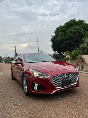 Hyundai Sonata 2019 Red