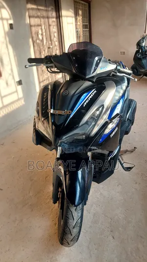 Yamaha NMAX 155 2025 Black
