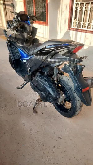 Yamaha NMAX 155 2025 Black