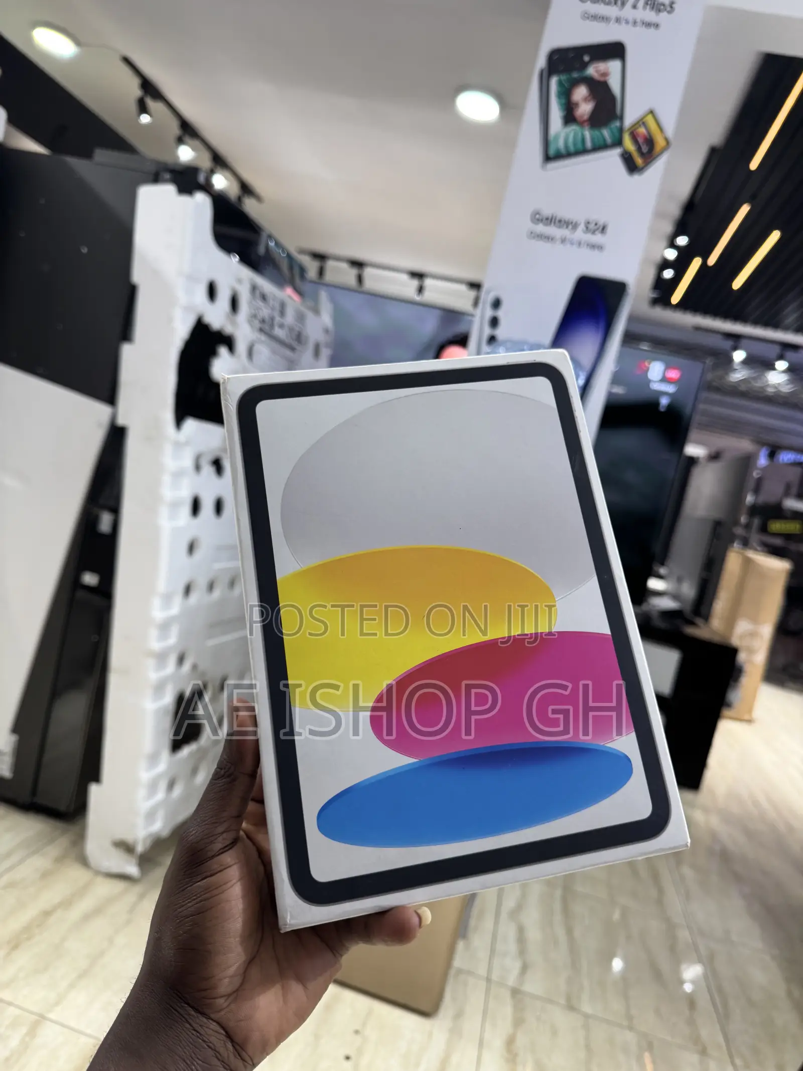 New Apple iPad (2025) 128 GB