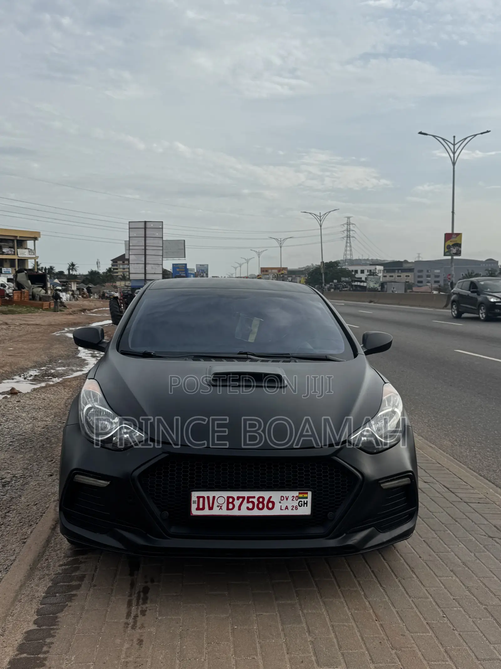Hyundai Elantra Limited Sedan FWD (1.8L 4cyl 6A) 2013 Matt Black