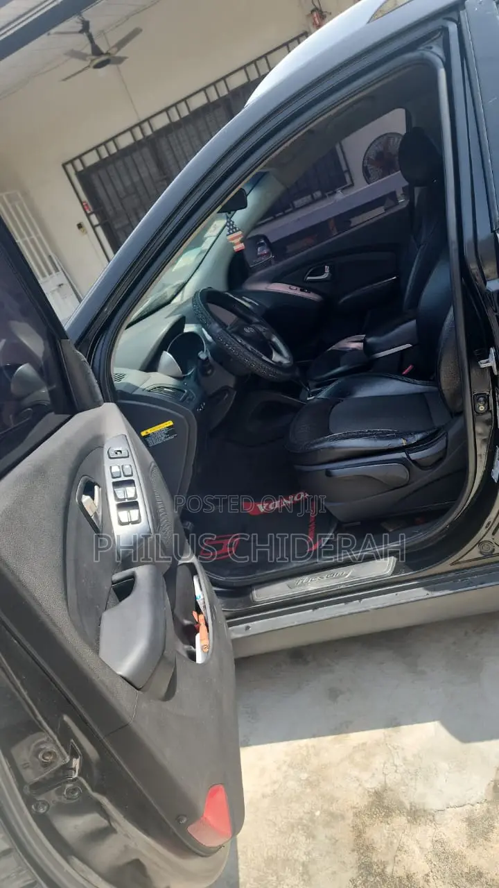 Hyundai Tucson GLS AWD 2013 Black