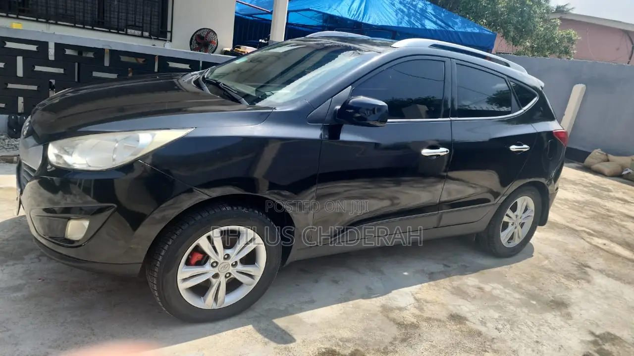 Hyundai Tucson GLS AWD 2013 Black