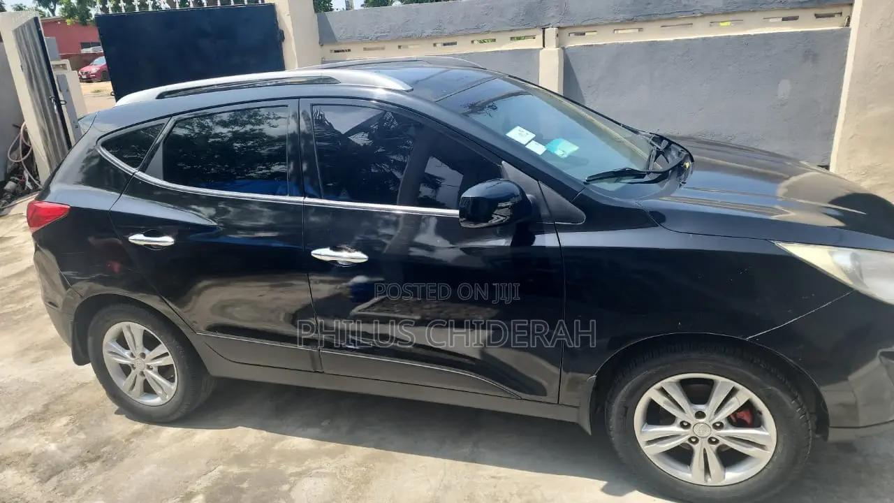 Hyundai Tucson GLS AWD 2013 Black