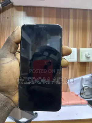 Apple iPhone 11 Pro Max 64 GB Gold